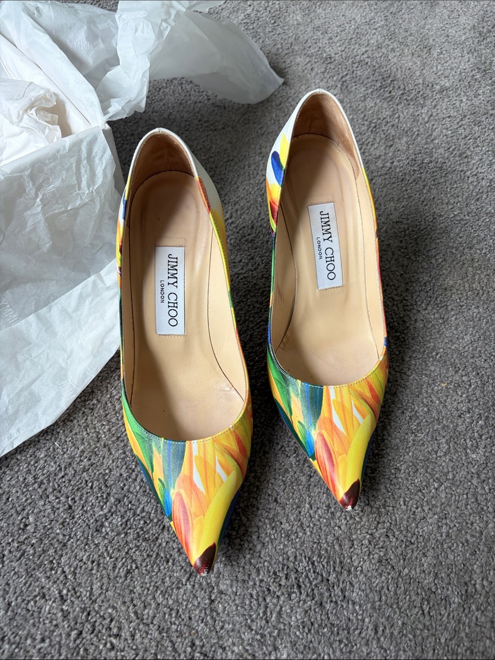 Jimmy Choo Women’s White Multicolor Pointed Toe Pumps - Picture 2 of 13